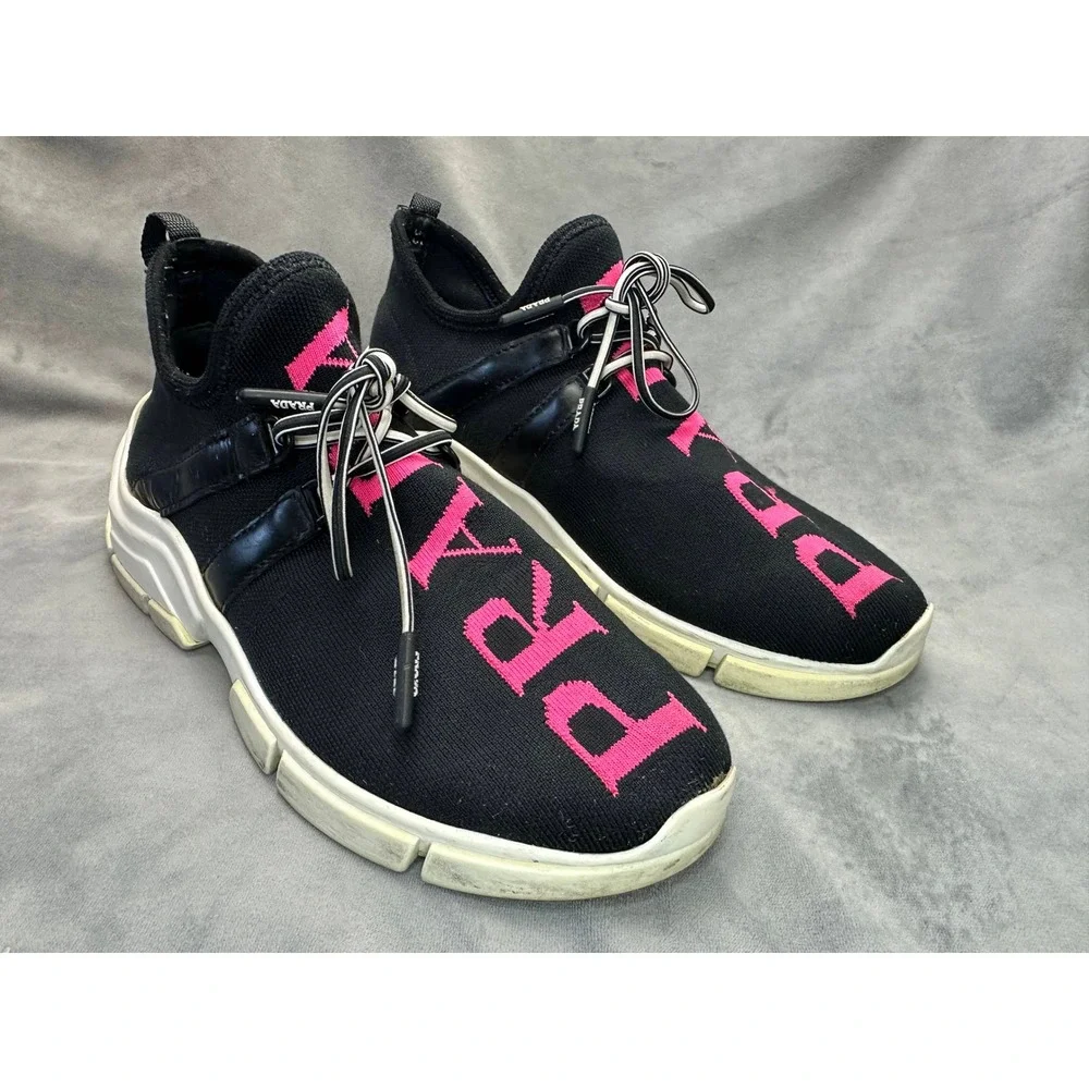 Prada Athletic Nylon Running‎ Sneakers Women US 5 EU 35 Black And Pink